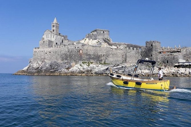 Cinque Terre Sunset Tour by Boat - Manarola Launch: Timing, Meeting Point, and What to Bring