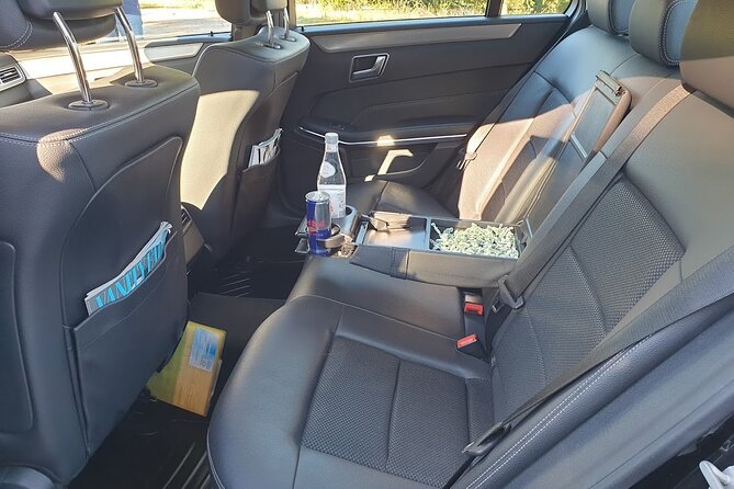 Civitavecchia Private Transfer: Civitavecchia Port to Rome - Inside the vehicle: comfort, luggage limits, and realistic expectations