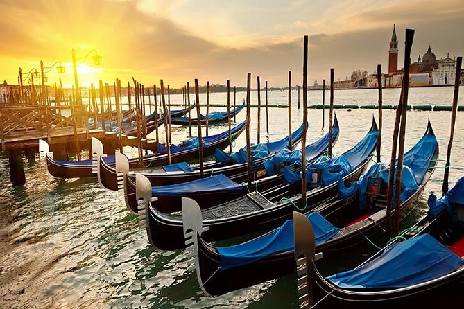Classic 30-Minute Gondola Ride in Venice - The 30-Minute Route: Canal Grande Views and St. Mark’s Area Landmarks