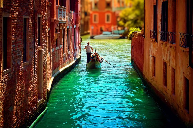 Classic 30-Minute Gondola Ride in Venice - Who This Gondola Ride Suits Best