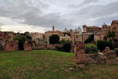 Colosseum & Ancient Rome Guided Walking Tour - Palatine Hill: Rome’s start, plus the reason the spot was chosen
