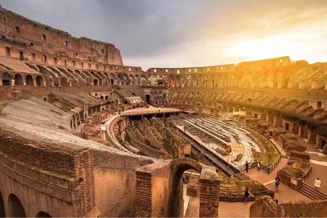 Colosseum Arena Floor, Roman Forum & Palatine Hill Tour - Headsets in a Crowd: How the Commentary Stays Clear