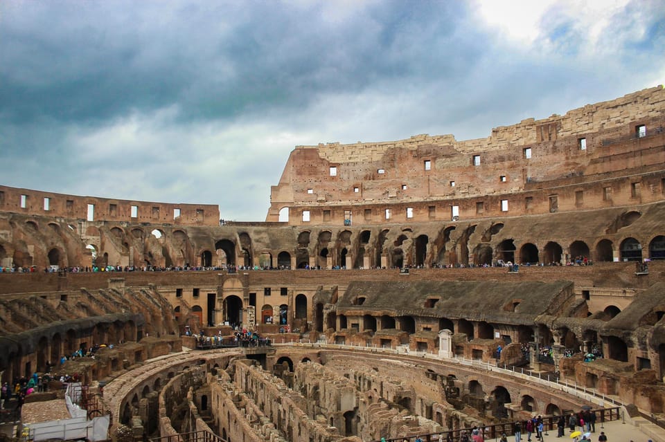 Colosseum Entry with digital audioguide and arena option - The digital audioguide: how to set up so it actually works
