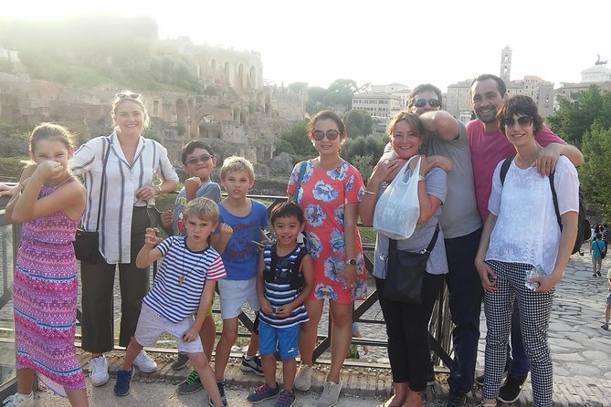 Colosseum Forum Ancient Rome Small Group Tour for Kids Families - Stop 1: Colosseum—Gladiators, Animals, and How the Guide Keeps It Moving