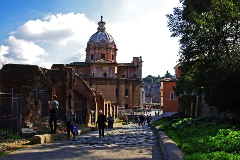 Colosseum, Forum & Palatine Hill Guided Walking tour - Roman Forum: the political center behind the ruins