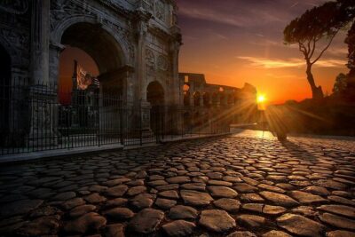 Colosseum, Forum, Palatine Hill with audio guide and Arena or Bus option - Roman Forum in One Stretch: How 30 Minutes Can Still Work