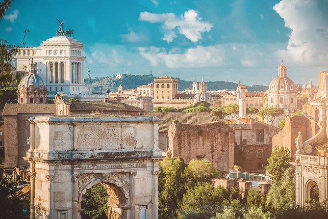Colosseum, Palatine Hill and Roman Forum Guided Tour - Small-group option: how it affects your day