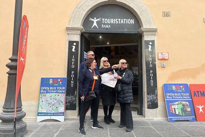 Colosseum, Roman Forum Experience and Vatican Museums - Reserved Colosseum Entry: Where the day really starts