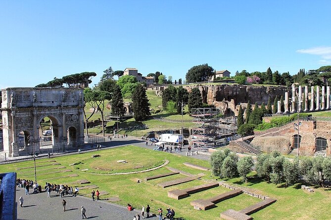 Colosseum, Roman Forum & Palatine Hill Access with Audio Guide - Your Colosseum walk: what to look for when you control your own pace