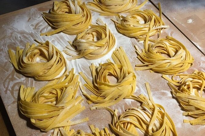 Cook With Us in Rome: A Hands-On Cooking Experience 09:20AM class - Shopping for Produce in Rome, Then Turning It Into Dinner