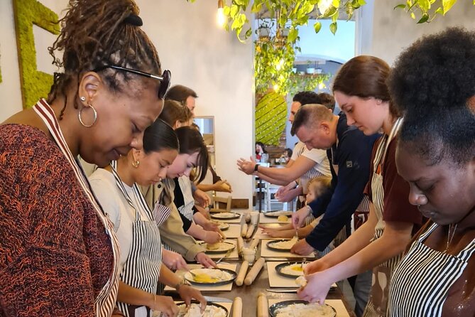 Cooking Class 2 Hour Spanish Steps - Fettucine and Tiramisù - What you’re really doing: pasta basics plus Roman dessert magic