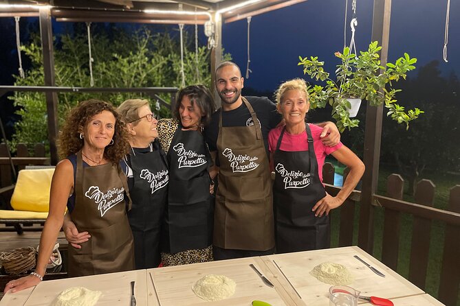 Cooking class, dinner and wine tasting near Lecce - Aperitif Moment: Poolside or Fireplace Welcome