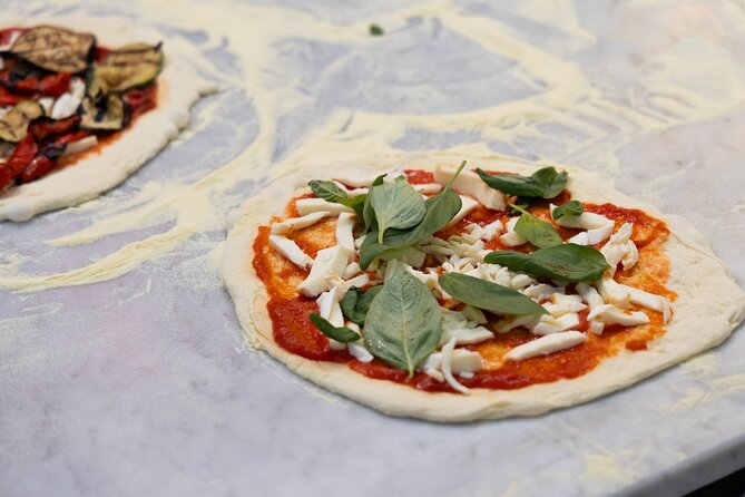 Cooking Class in the Heart of Rome: Pizza and Tiramisu Making - Pick Your Pizza Style in Advance (and Mean It)