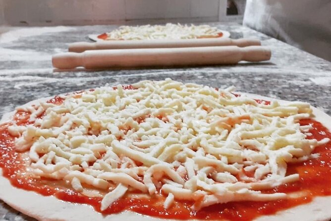 Cooking Class in the Heart of Rome: Pizza and Tiramisu Making - The Meal Part: Wine, Limoncello, and Coffee With Your Pizza