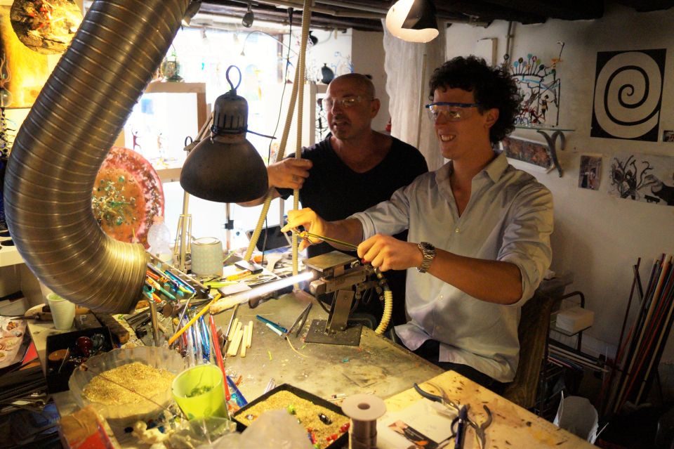 Create Your Glass Artwork: Private Lesson With Local Artisan - Why the Private Format Feels Different (and Better)