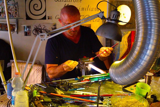 Create your Glass Artwork: Private Lesson with Local Artisan in Venice - Inside the Session: What a 90-Minute Private Lesson Looks Like
