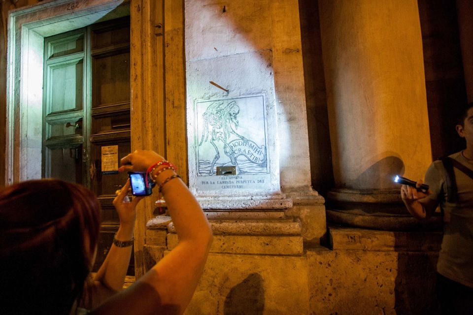 Dark Heart of Rome: Facts, Legends, and Mystery Tour - Via del Governo Vecchio: narrow lanes and a photo stop that earns its place