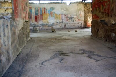 Day Trip of Pompeii, Herculaneum and Vesuvius from Naples - Stop 1: Herculaneum’s preserved streets and why it hits different
