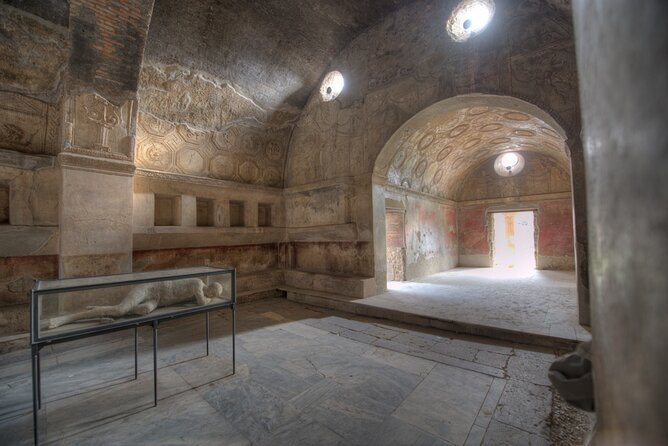 Day Trip of Pompeii, Herculaneum and Vesuvius from Naples - The real deal: “tour” vs “transport with commentary”