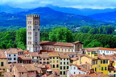 Discover Lucca’s Secrets on a Guided Walking Tour - San Frediano, Via Fillungo, and the Tower Views You’ll Remember