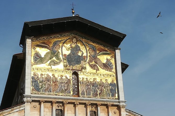 Discover Lucca’s Secrets on a Guided Walking Tour - Price, Group Size, and the Real-Life Comfort Factor