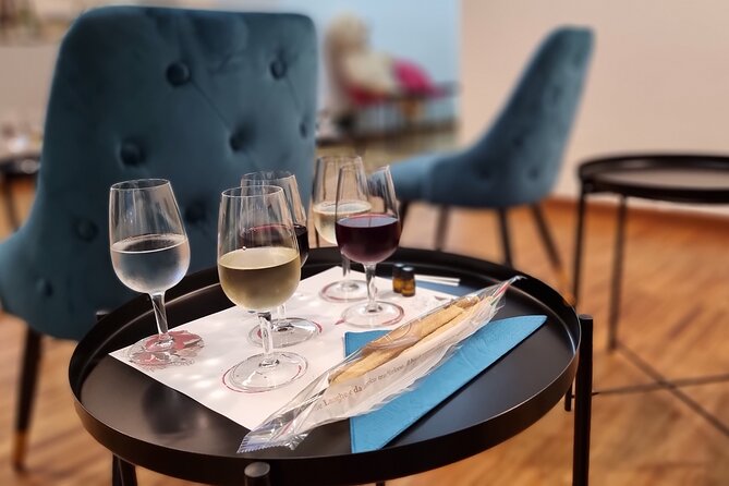 Discover Piedmont Wines in Turin - How you learn to taste: more than smelling and nodding