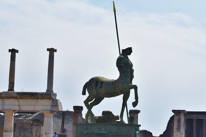 Discover the Ancient Ruins of Pompeii: Day Trip from Rome - Lunch in Pompeii: Traditional Meal, Timing, and Allergy Reality