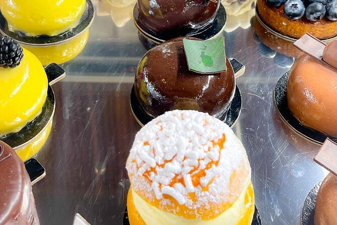 Discover the Milano by Food - Piazza Gae Aulenti and the Bosco Verticale area