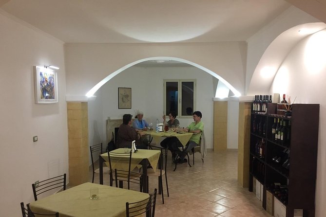Discovering extra virgin olive oil - Pierluigi Biscotti’s farm lesson: more than olive oil talk