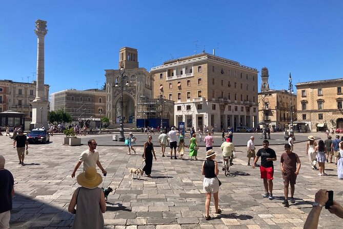 Discovering Lecce - Piazza del Duomo: Zimbalo’s bell tower and a cathedral façade that talks