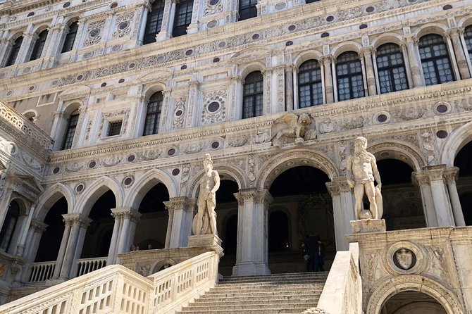 Doge's Palace Guided Tour - St. Mark’s Square and the Golden Basilica views you get along the way