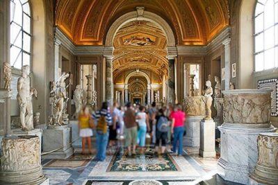 EARLY ACCESS Vatican Museums, St. Peter's with Dome by elevator - Meeting Point at Via Santamaura: How to Avoid the First-Day Panic