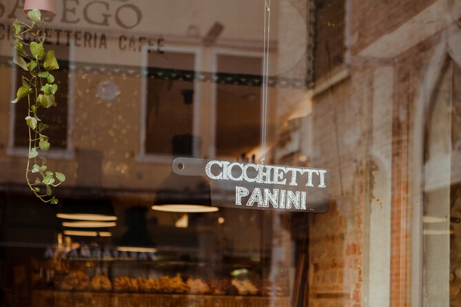 Eat like a Local: Venice Cicchetti and Wine Tasting Evening Tour - Why Cicchetti and Wine Feel Like the Real Venice