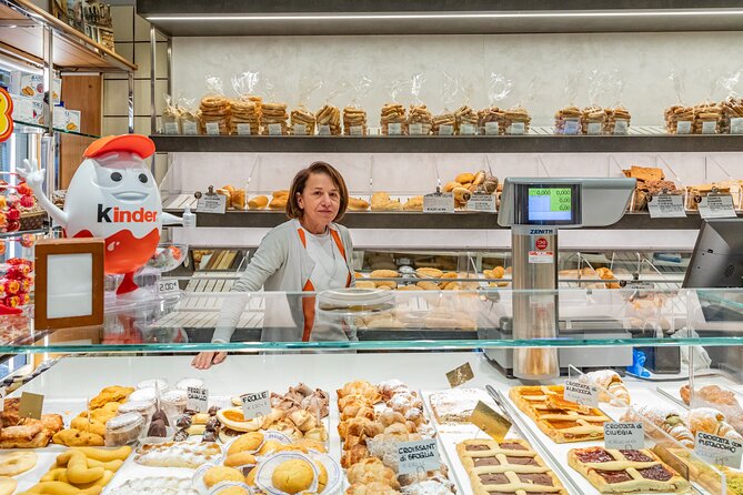 Eating Venice Food & Drinks Tour - A La Vecia Papussa: spritz-making demo and the cicchetti you’ll remember