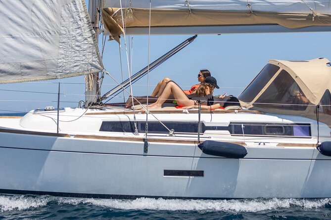 Egadi Sail Boat Tour to Favignana and Levanzo from Trapani - Timing, meeting point, and how to prepare for 8 hours at sea