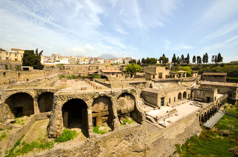 Ercolano: Herculaneum Entry Ticket with Optional Audio Guide - Timing and Seasons: Opening Hours That Affect Your Whole Day