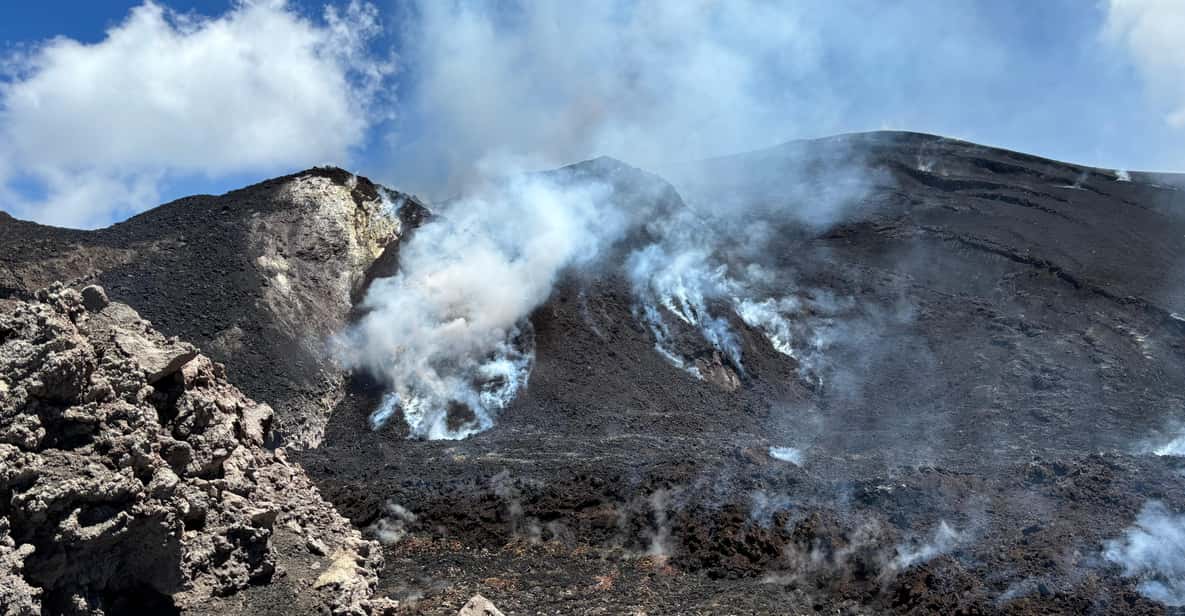 Etna excursion to 3000 mt. with cable-car and jeep 4x4 - Barbagallo Crater: the photo stop that turns into real understanding