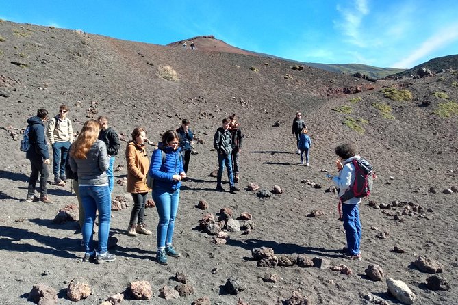 Etna Morning Tour 2000 mt. - Stop 5: Oro d’Etna in Zafferana Etnea and the tastings that make it click