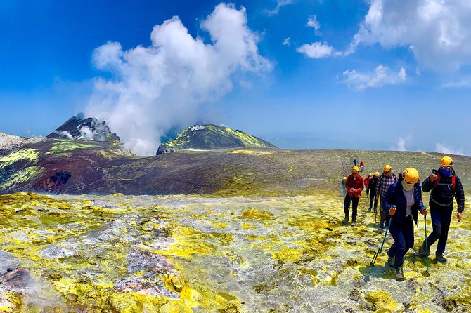 Etna - Trekking to the summit craters (only guide service) experienced hikers - Price and value: what you really pay for at €139.13