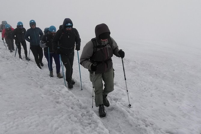 Etna: Winter excursion to 3.000mt - Return to the cable car: staying warm after you stop moving