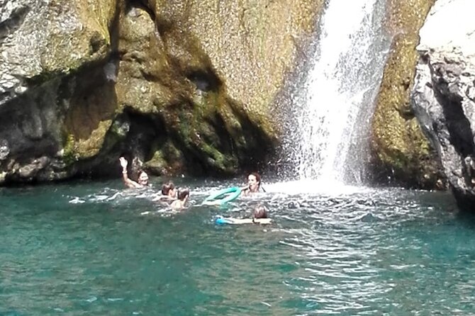 Exclusive Private Boat Tour to capri & Amalfi coast from Sorrento - 5 Hours of Swimming and Cave Cruising Around Capri