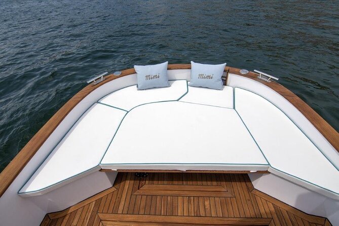 Exclusive Private Boat Tour to capri & Amalfi coast from Sorrento - The Mimi 8.5 Vessel and Crew: Comfort and Control on the Water