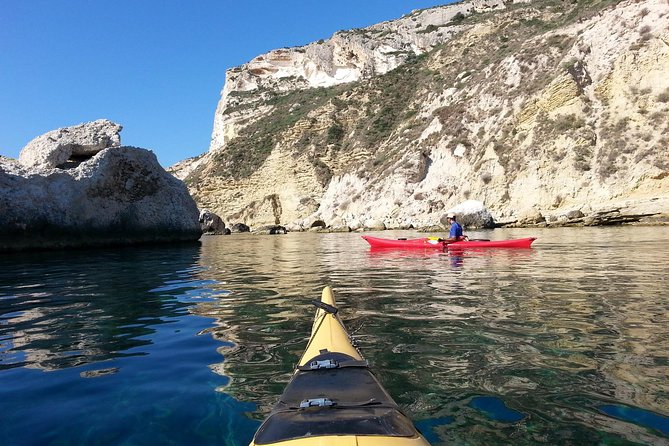 Exclusive Private Kayak Tour at Devil's Saddle in Cagliari - Sella del Diavolo by Kayak: The Limestone-Over-Water Effect