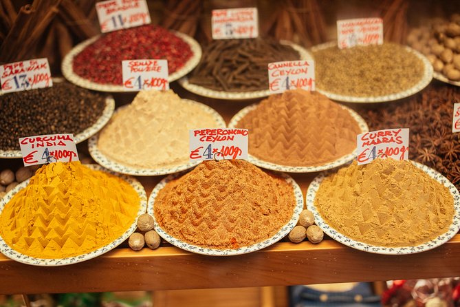 Exclusive Private Venice Food Tour with 6 or 10 Tastings - Campo Manin to gelato: the pacing and “flow” of the evening