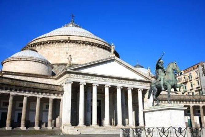 Explore Naples & Pompeii in One Day – Guided Half-Day Tour - Duomo di Napoli: treasure chapels and the blood miracle story