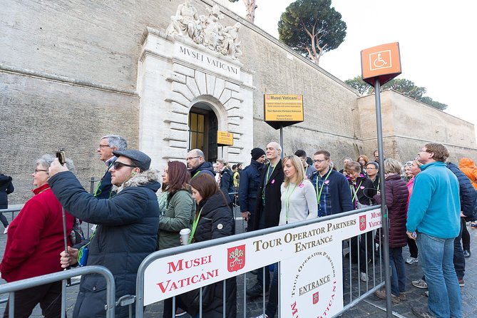 Express Vatican & Sistine Pass with Audio Guide - Is the included audio guide enough, or do you need a live guide?