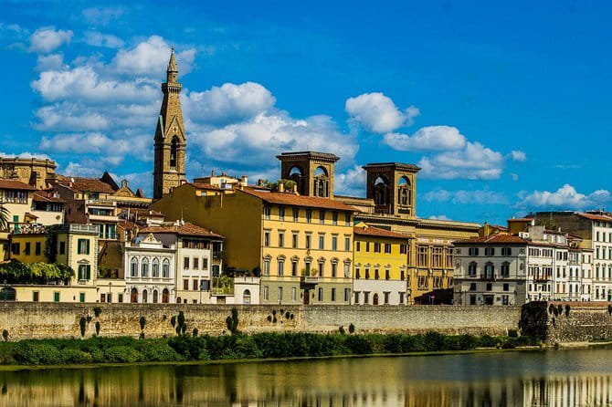 Fascinating Florence: Guided Walking Tour - Palazzo Strozzi: power and wealth from the outside