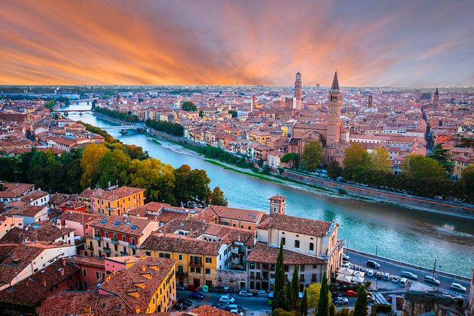 Fascinating Verona: in the Footprints of Romeo and Juliet - Group Size, Pace, and How Rain Changes the Walk