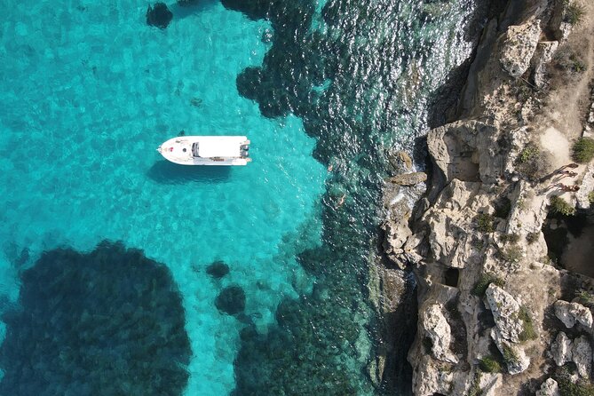 Favignana and Levanzo, Egadi islands tour by boat from Trapani - Favignana for real: 1.5 hours to explore and eat on your terms