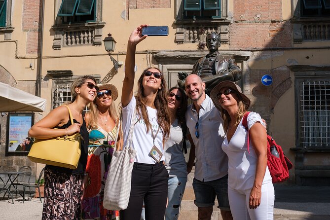 Flavours of Lucca, Art, History, Food for Small Groups or Private - Via Fillungo and San Frediano: medieval streets you can navigate later